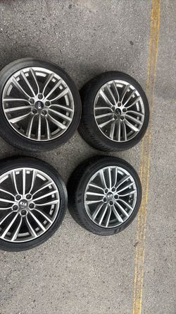 🔥 Set of 4 OEM Kia 18” Wheels + Tires – 225/45ZR18 – $350 OBO