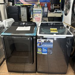 Samsung 5.1 Cu Ft Top Load Washer And 7.4 Cu Ft Gas Dryer