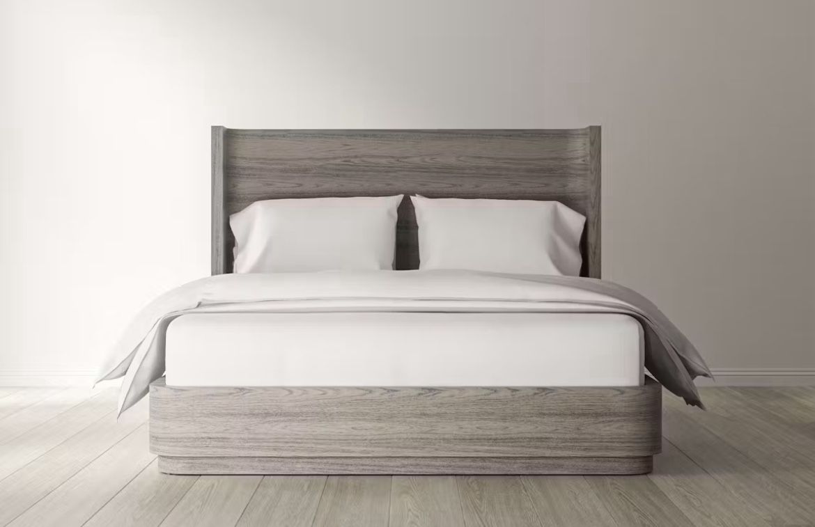 Saatva Corsica Queen Foundation and with Headboard ❤️