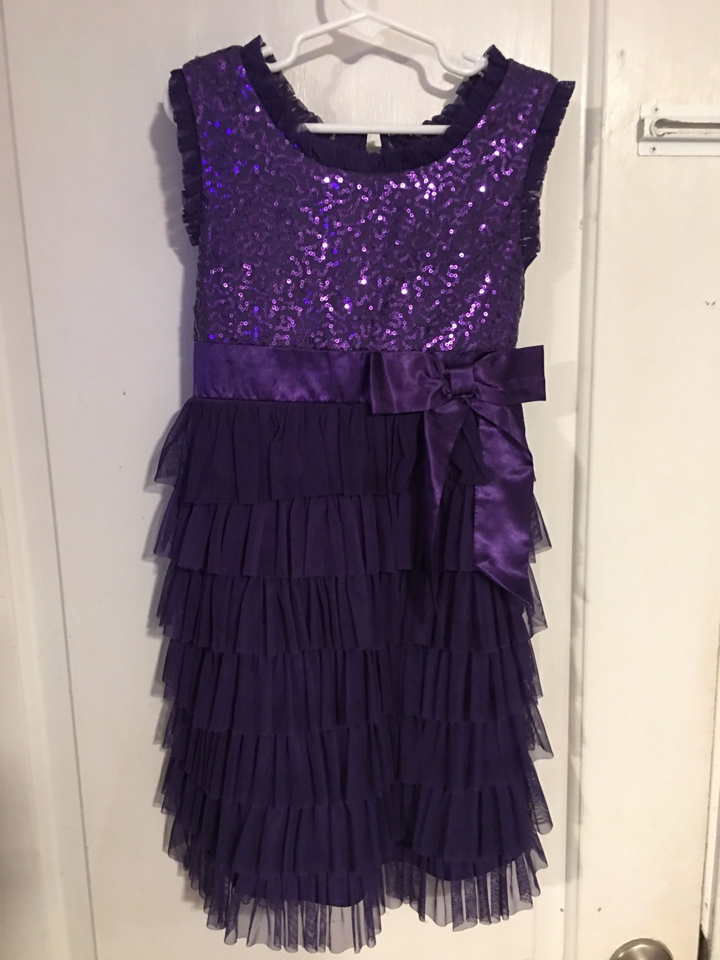 Girls purple fancy dress size 6