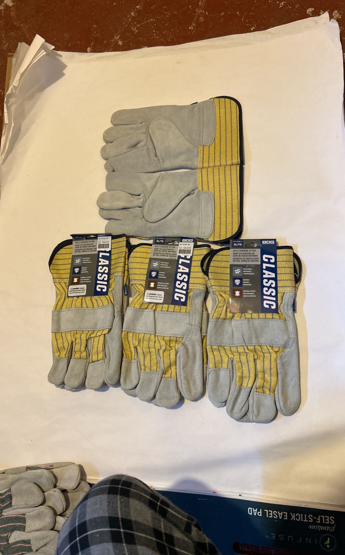 4 XL Bob Dale Split Leather Fitter Gloves 30-1-W10ERL One Size Rubberized Safety Cuff