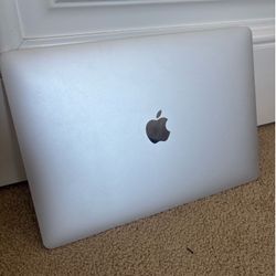 Apple MacBook Pro 13”
