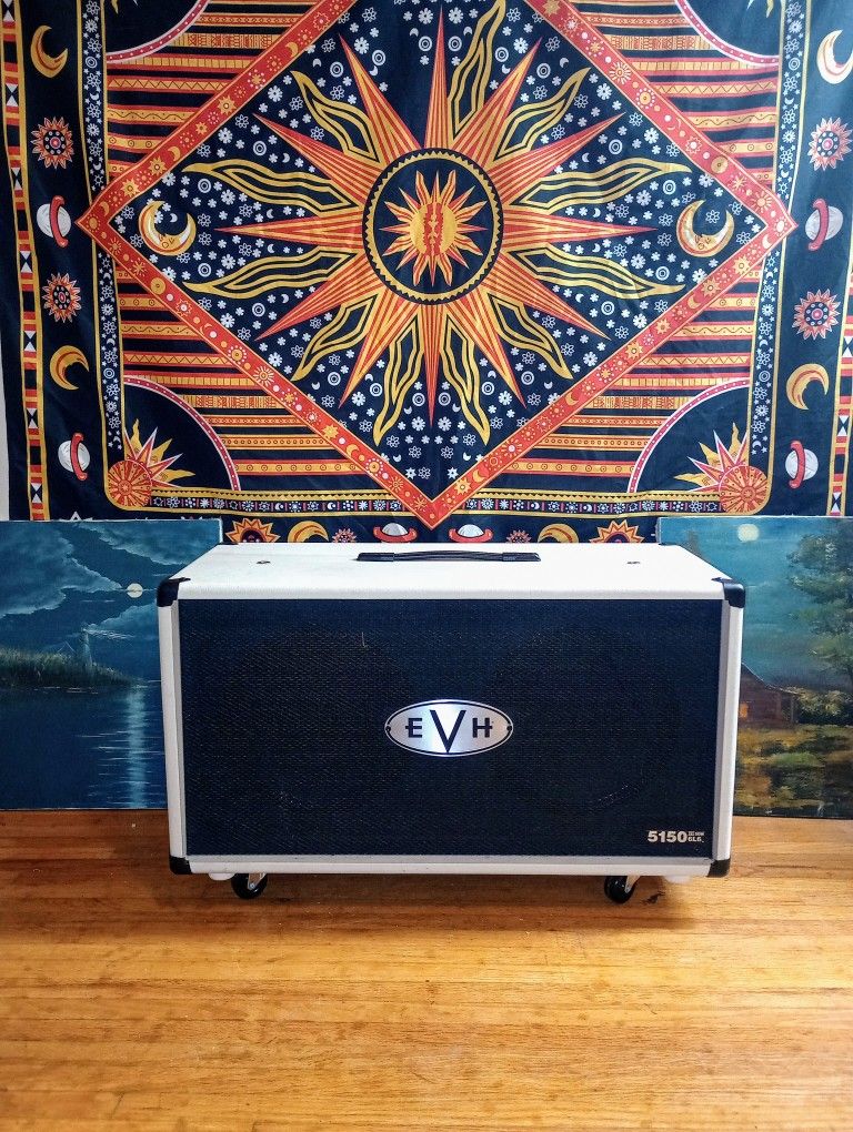 EVH 5150iii 2x12 Cab White