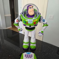 Disney Pixar Toy Story 3 Ultimate Buzz Lightyear Programmable Open Box RARE!