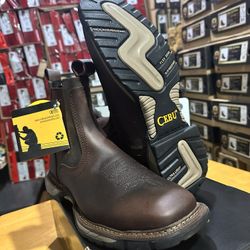 WORK BOOTS 🥾// CEBU  BC THUNDER //different Sizes Available// 