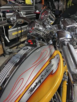 2006 Harley cvo V-rod