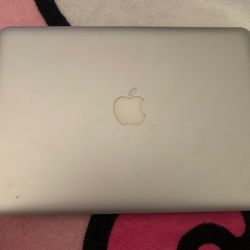  MacBook Pro + Charger