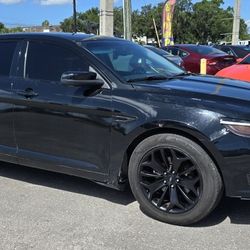 2012 Ford Taurus 