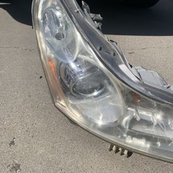 Infinity 2008-2012 Right Headlight 