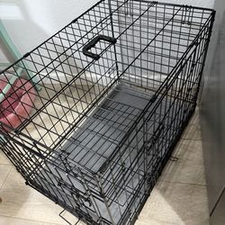Dog crate for puppy to medium dog