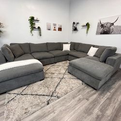 Thomasville Sectional Modular Couch - Free Delivery 