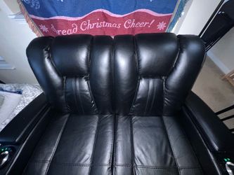 Beautiful Leather Loveseat ($395 or best offer)
