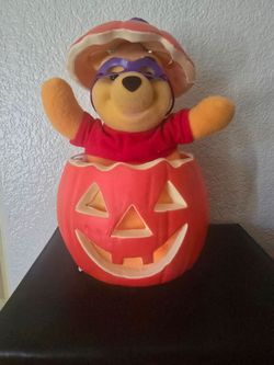 Vintage 1998 Disney Winnie The Pooh Animated Halloween Jack O Lantern