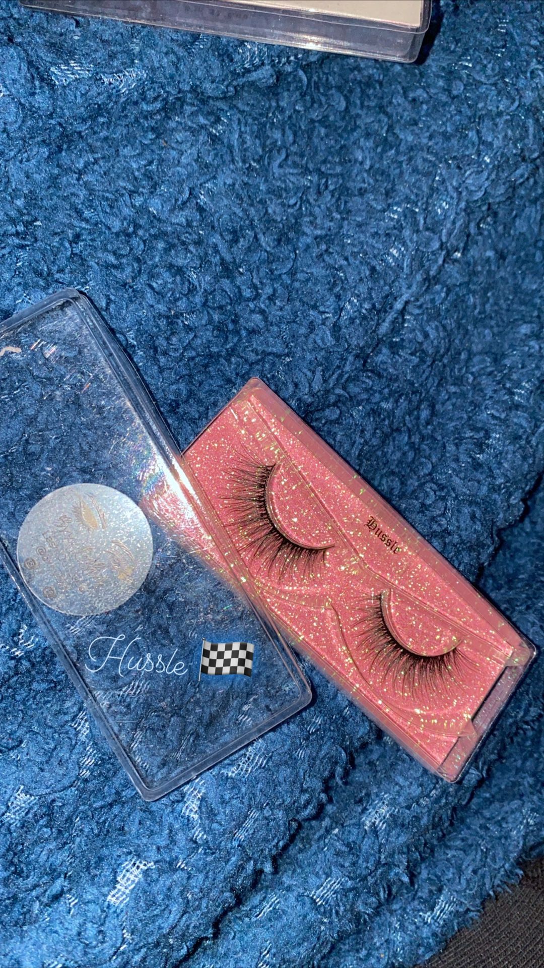 Soft 3D Lashes, they range from light wispy to a nice dramatic look.