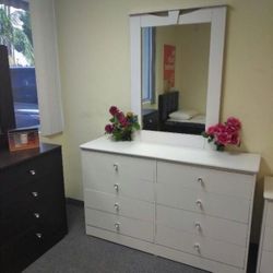Dresser With Mirror White New $359