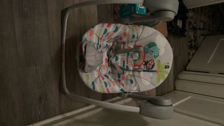 Baby swing