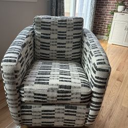 Swivel Chair In Very Good Condition