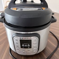 Instant Pot Duo Mini 3-Qt – Perfect Condition!