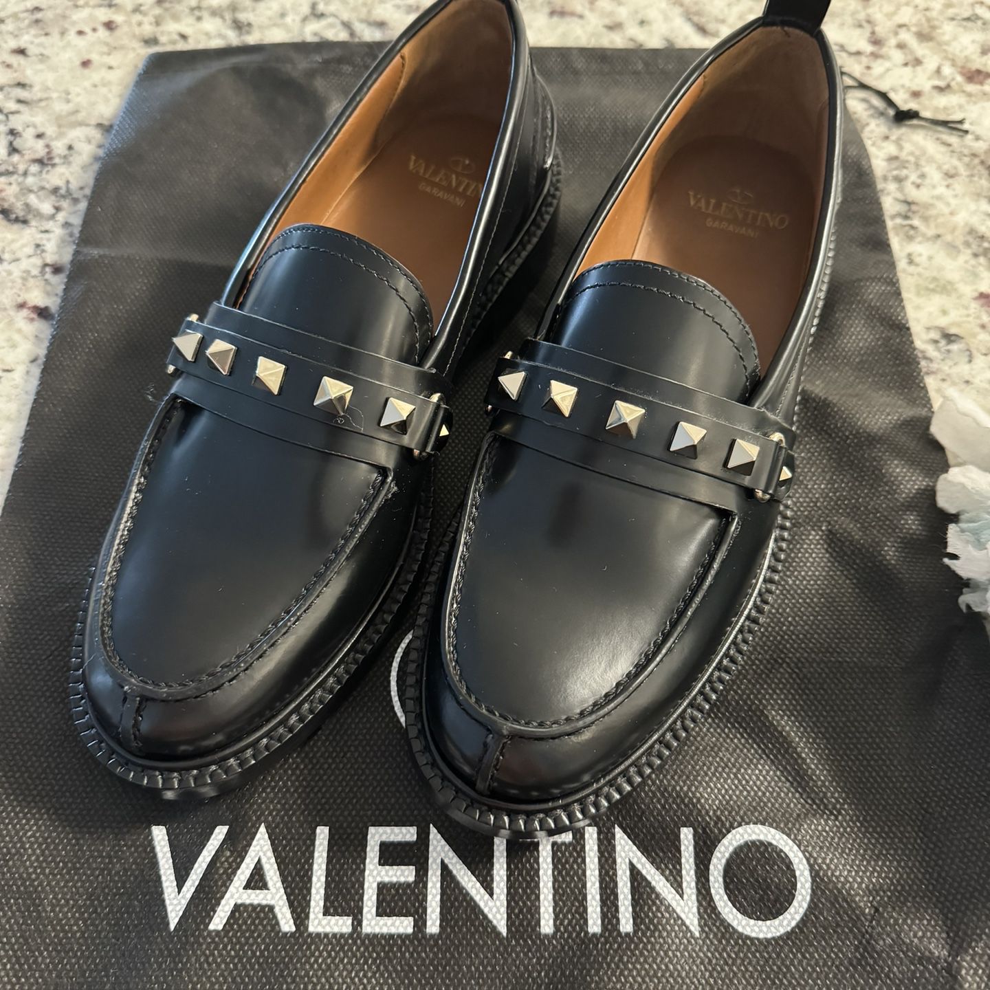 Valentino black Leather Rockstud slip On Size35