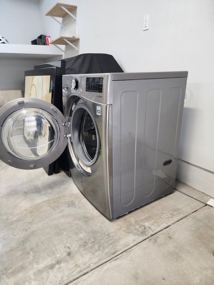 LG
WM3700HVA
27 Inch Front Load Smart Washer with 4.5 Cu. Ft. Capacity, 6Motion™ Technology,