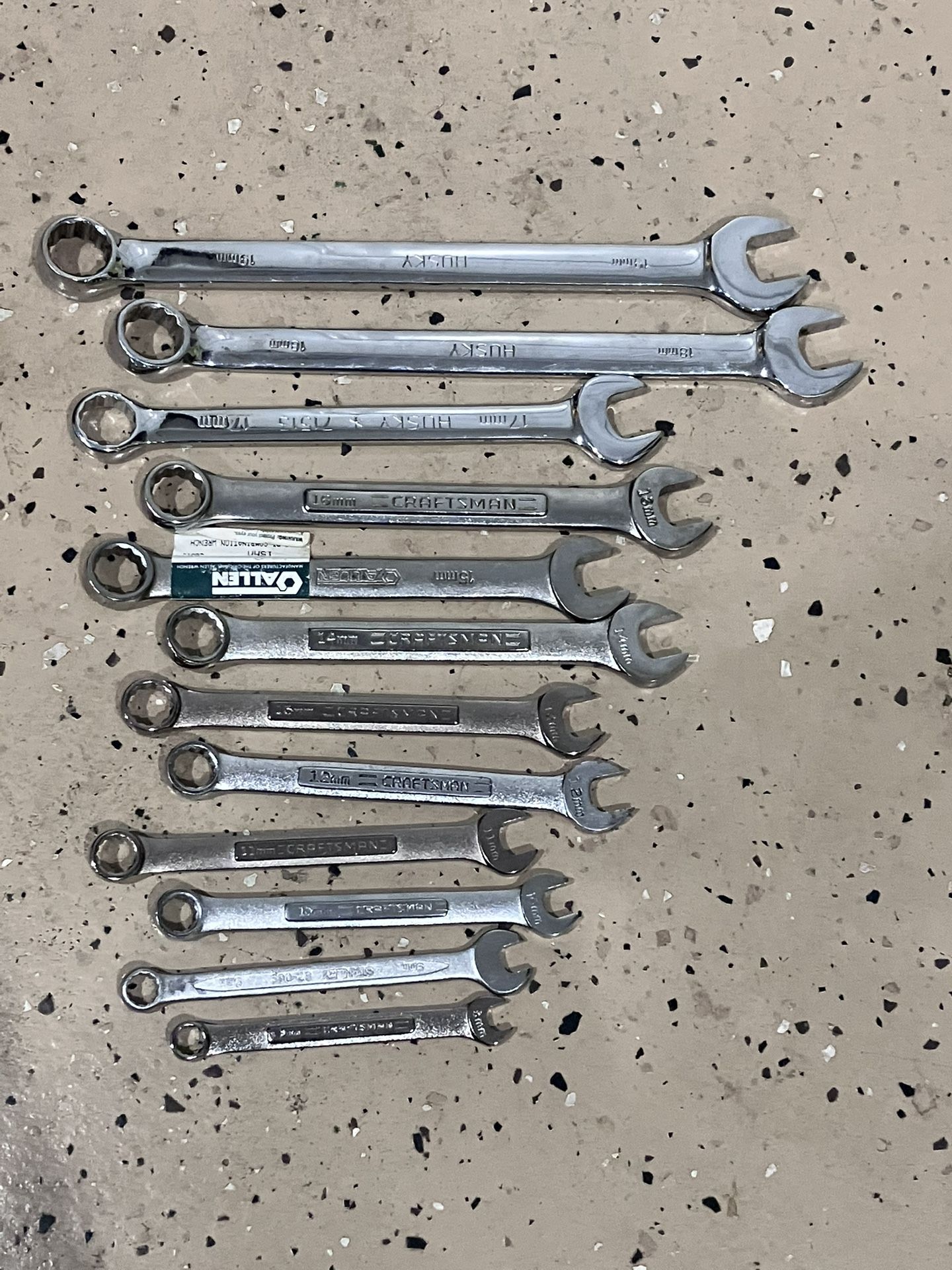 Vintage Wrench Set 