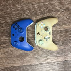 Xbox Controllers 
