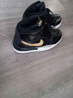 Nike jordans