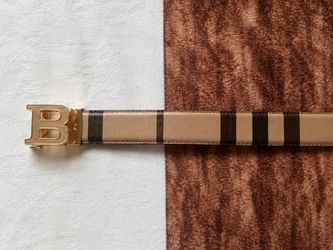 Gold Plaid B-Buckle Belt – Designer Style | Men’s/Women’s Fashion Belt