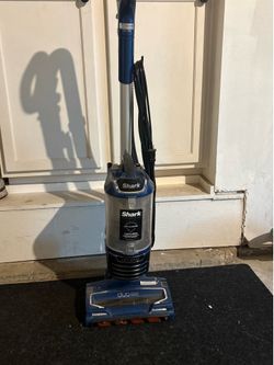 Shark Vaccuum