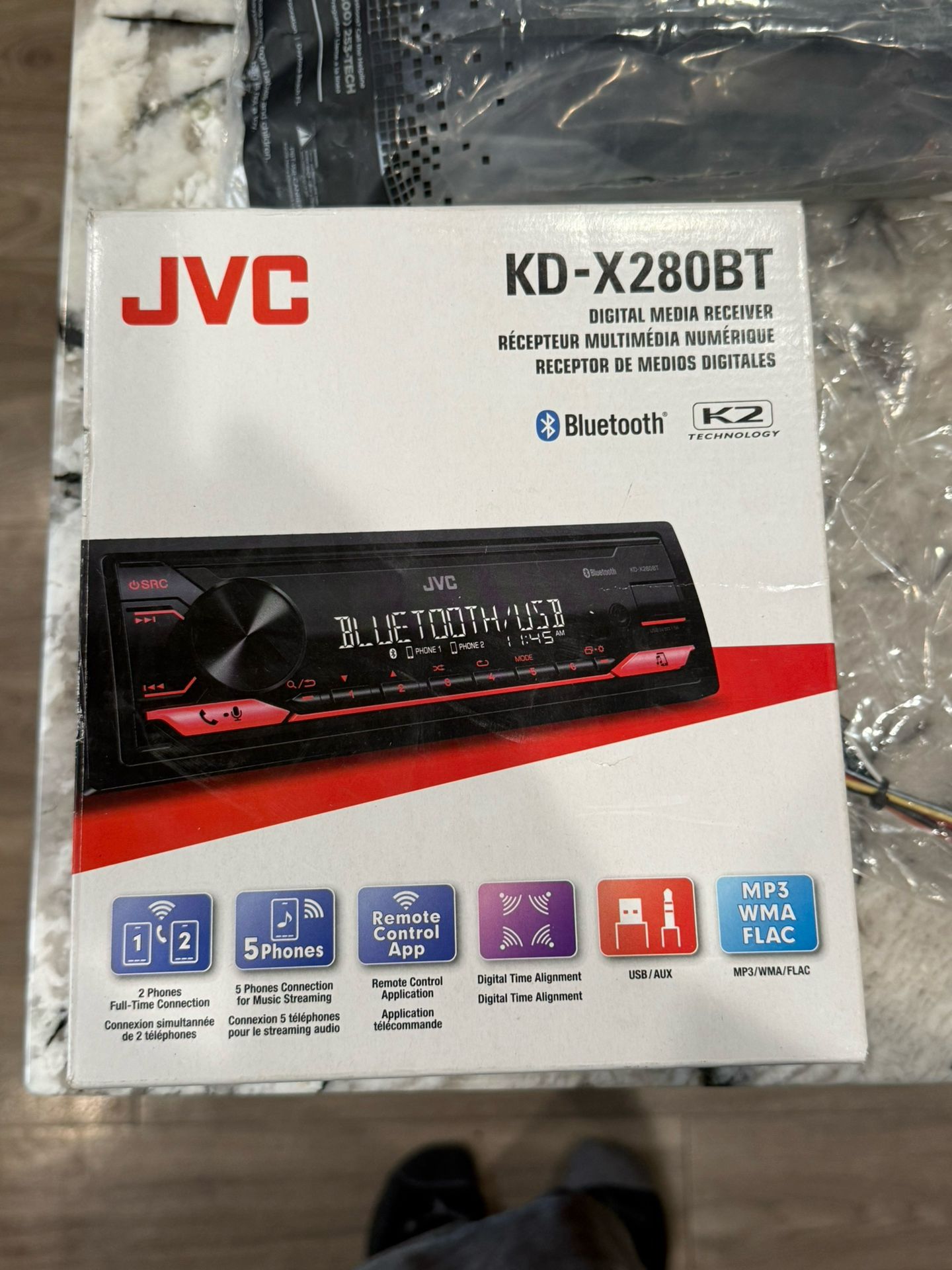 JVC KD-X280BT Bluetooth Car Stereo + Crutchfield ReadyHarness (NEW)