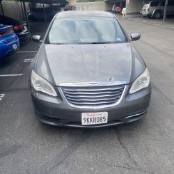 2013 Chrysler 200