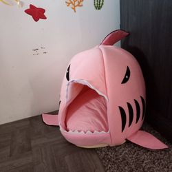 Pink Dog Bed Shark 