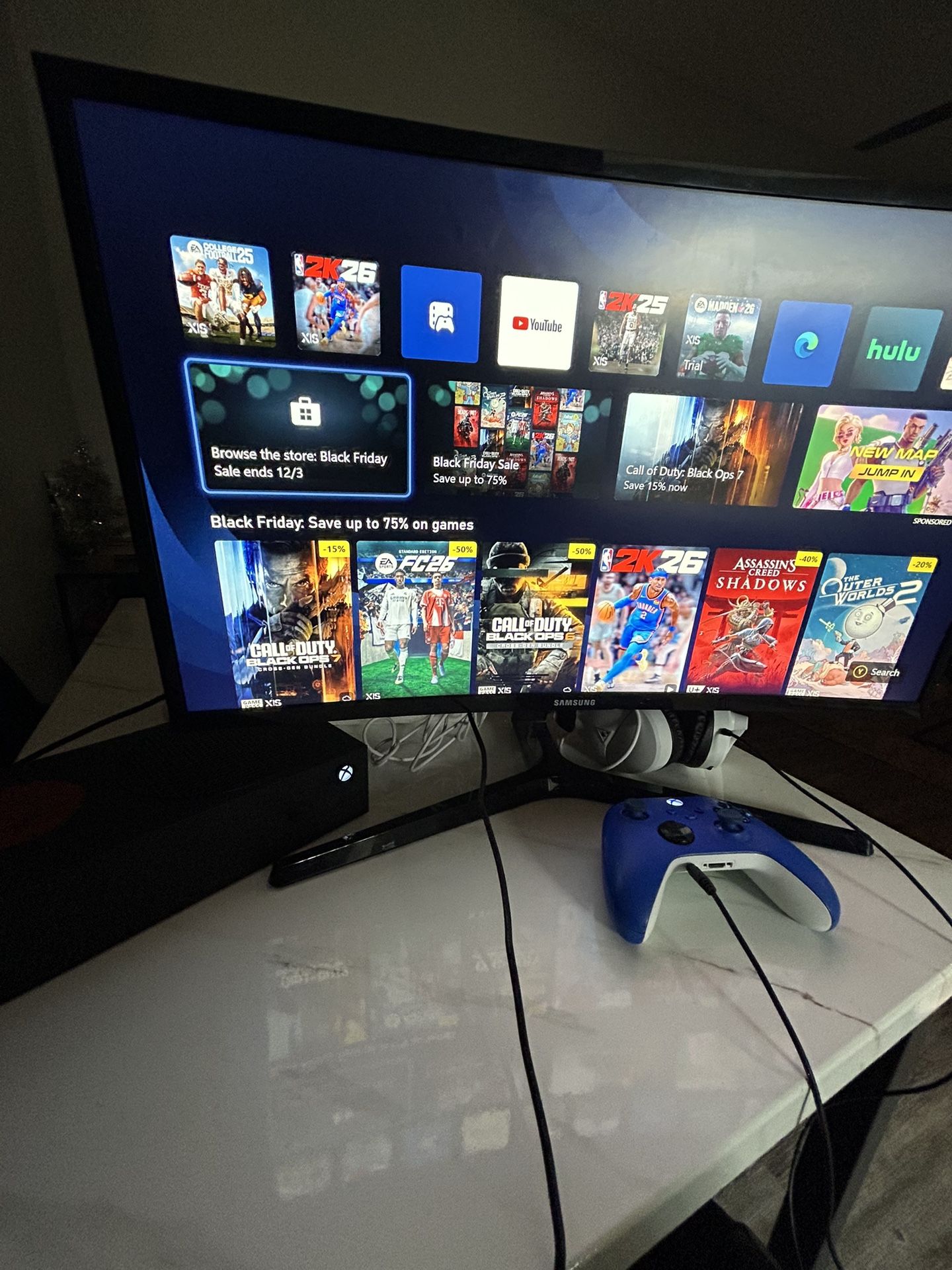 Xbox One X  With Samsung Curve Monitor