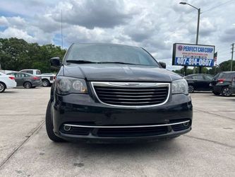 2015 Chrysler Town & Country