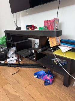Tv console