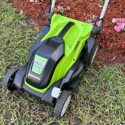 Greenworks 14” Cutting Deck Electric Lawnmower