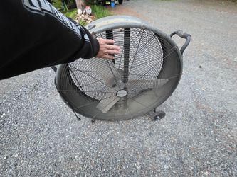 Utilitech large fan.