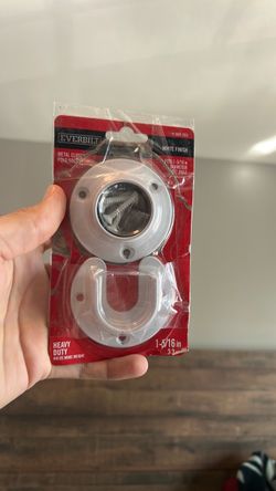 Everbilt Metal Closet Pole Socket White Finish