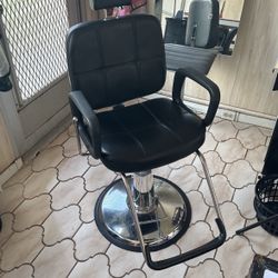 Artist Hand Barber Chair Read! 
