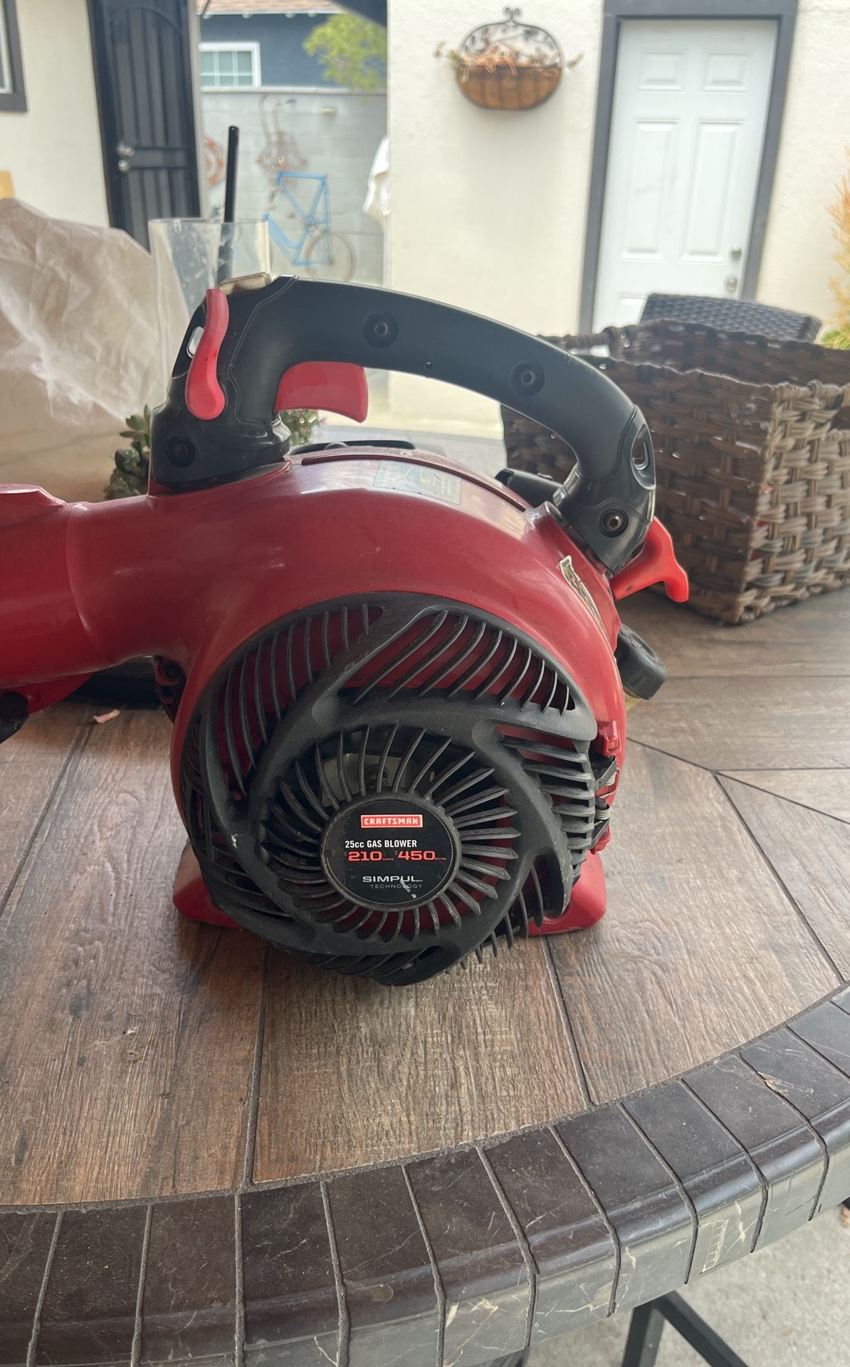CRAFTSMAN LEAF BLOWER