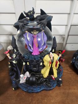 Disney Villains snowglobe #2