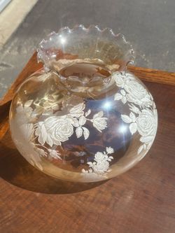 Exquisite vintage shade