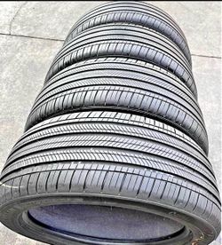 Vendo 245/50/R19 las 4 llantas Michelin por $180