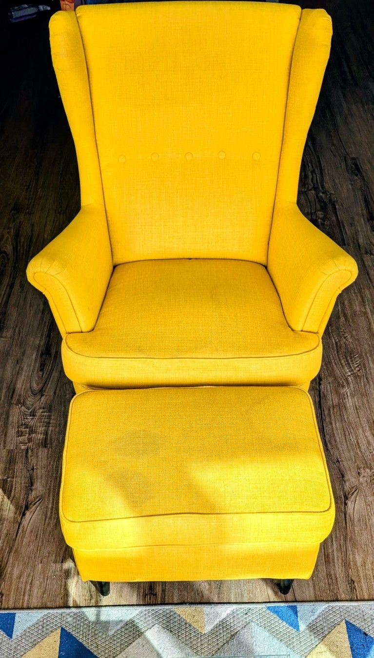 Strandmon Chair With Ottoman