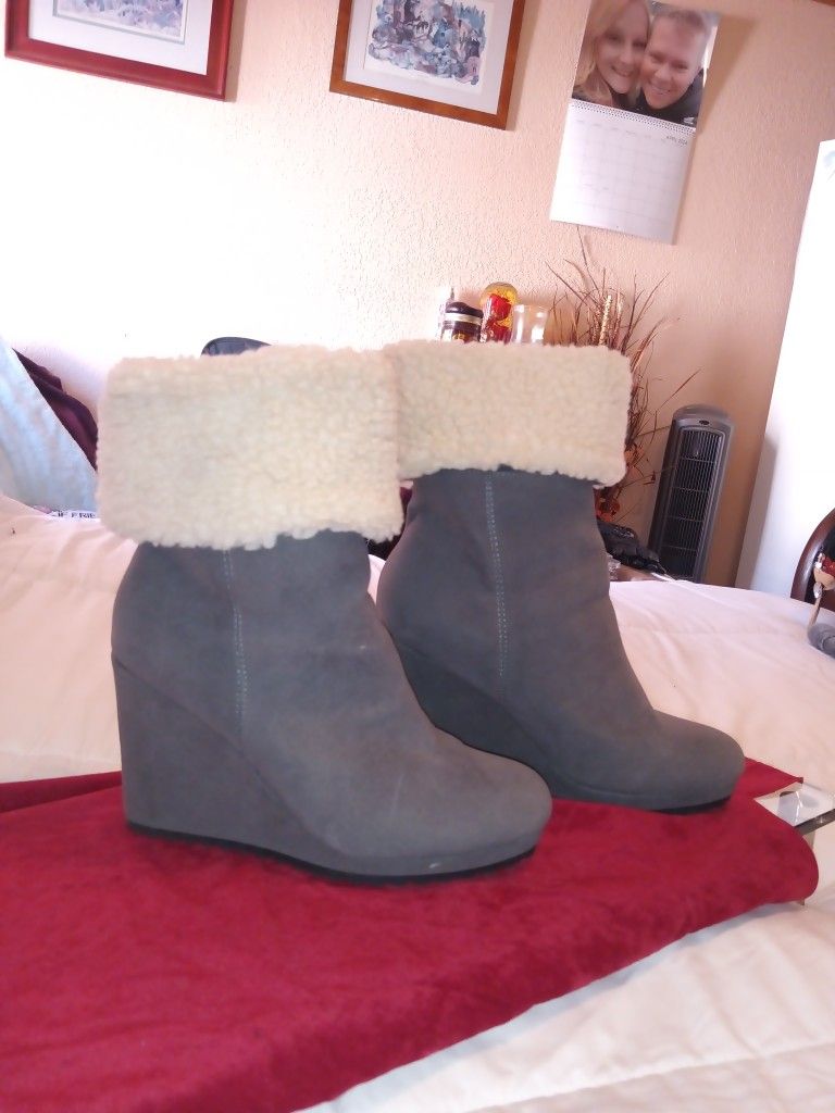 Wedge Boots 