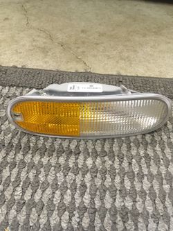 Find great deals for VW Volkswagen Beetle Turn Signal Front Marker Parking Right Side RH 1C0953042L.