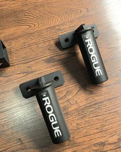 Rogue Monster Lite/Infinity Horizontal Mount Single Bar Holder