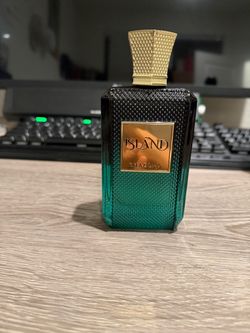 Khadlaj Island Eau de Parfum - 99.9% Full