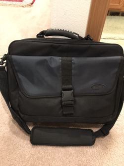 Targus 15.4" BlackTop Deluxe Notebook Case