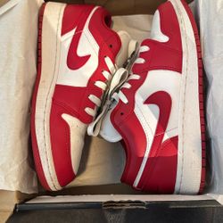 Air Jordan 1 Low (GS)